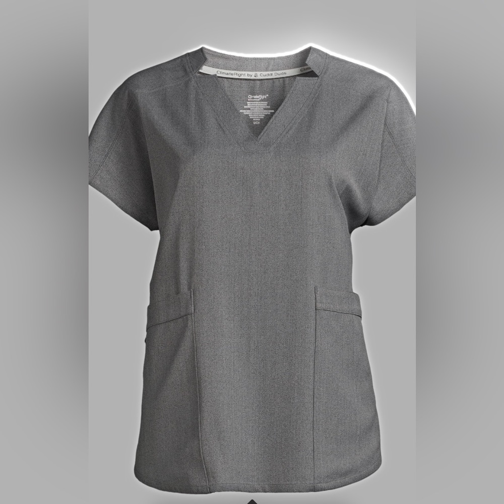 NWT Cuddl Duds Climate Right Scrub top